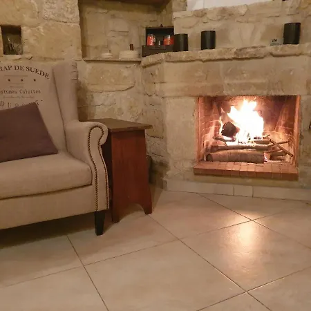 Holiday home παγκράτιος σουίτα-pagkratios Paphos