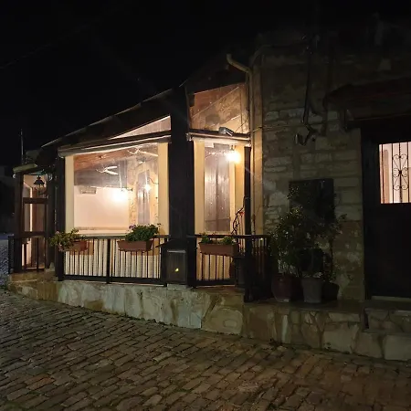 Holiday home παγκράτιος σουίτα-pagkratios Paphos